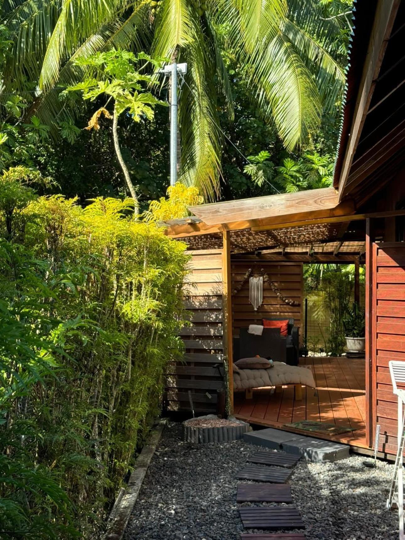 Faaora Lodge, Little Paradise Haapiti Zewnętrze zdjęcie