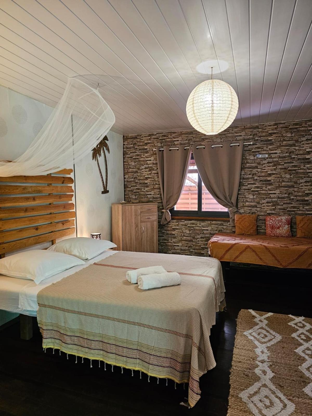Faaora Lodge, Little Paradise Haapiti Zewnętrze zdjęcie
